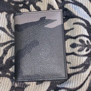 Mens Coach wallet-great condition
